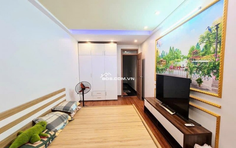SỐT DẺO! NHÀ 5 TẦNG MẶT TIỀN 4.2M - NGÕ 68 NGUYỄN VĂN LINH - AEON MALL SÁT BÊN - CHỈ 5.X TỶ!